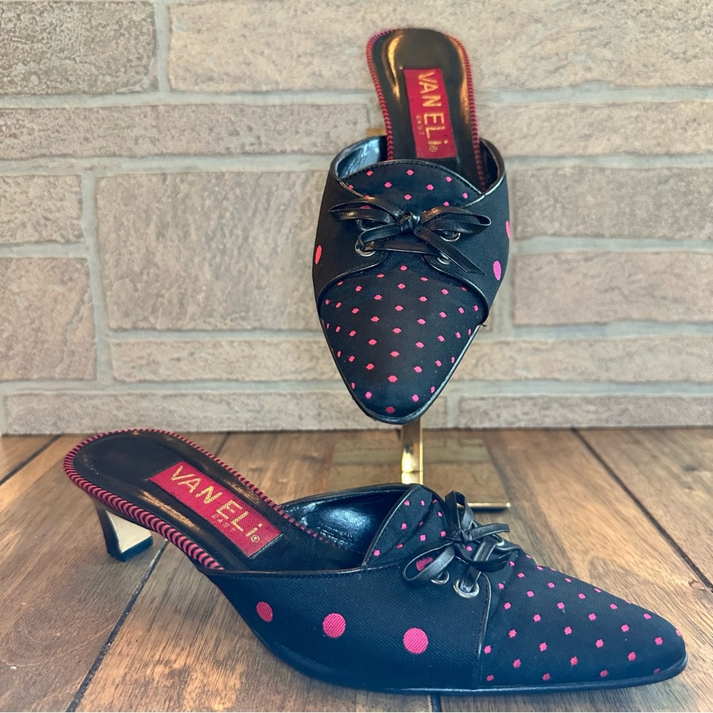 VANELi Black Lace-Up Mule with Hot Pink Polka Dots Kitten Heel / Size 7.5